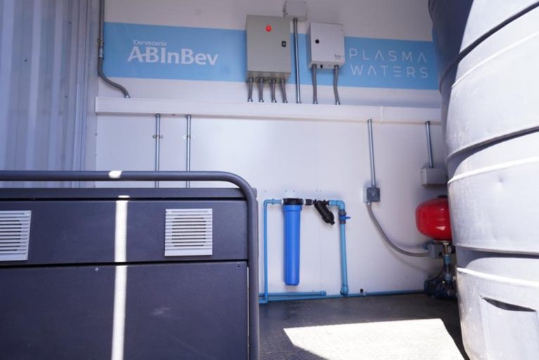 Portal Innova, 01 de noviembre 2021, «Cervecería AB InBev – Agua Segura: Olmué cuenta con dos equipos que limpian el agua»