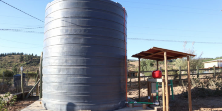 Lee más sobre el artículo Cervecería AB InBev lidera iniciativas para entregar agua potable a miles de personas en Chile